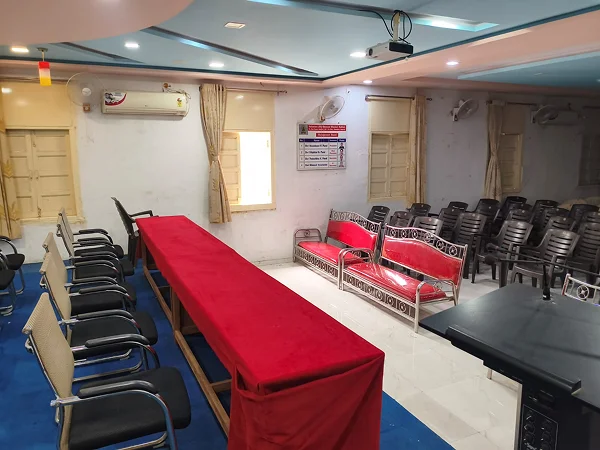 Central Auditorium image 6