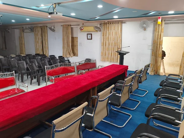 Central Auditorium image 7